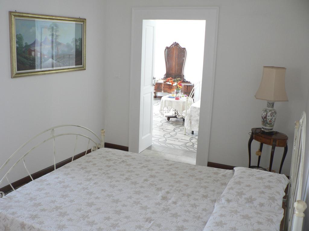 Hotel Sottacastieddu Avetrana Habitación foto